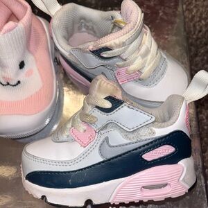 Kids Sneakers - Nike air max White, Pink, and Blue